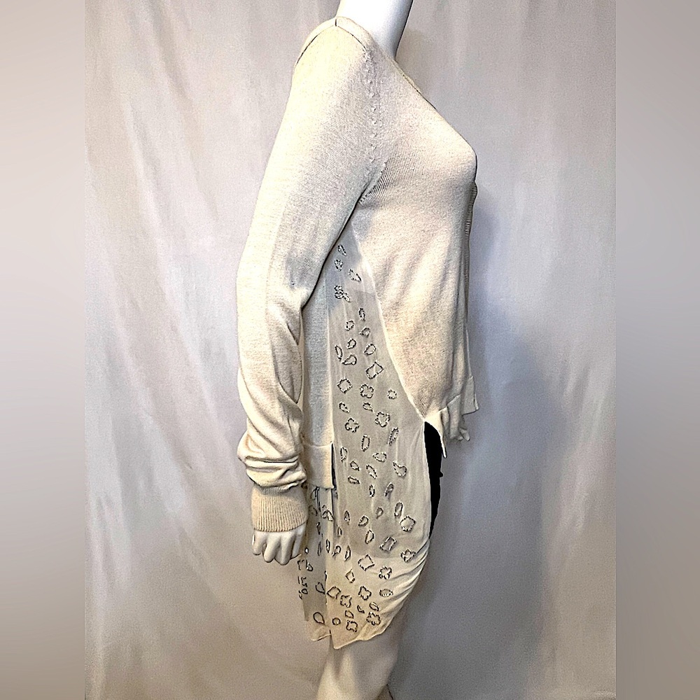 CHAN LUU. EUC.Stunning designer cardigan sweater with silk underlay. Almandine.M - Picture 3 of 12